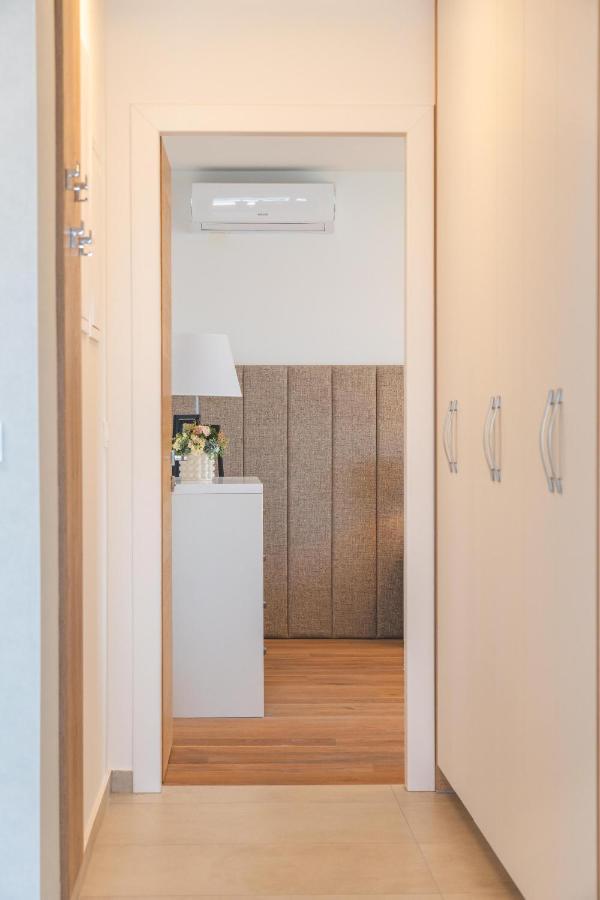 Apartments Mandre II Екстер'єр фото