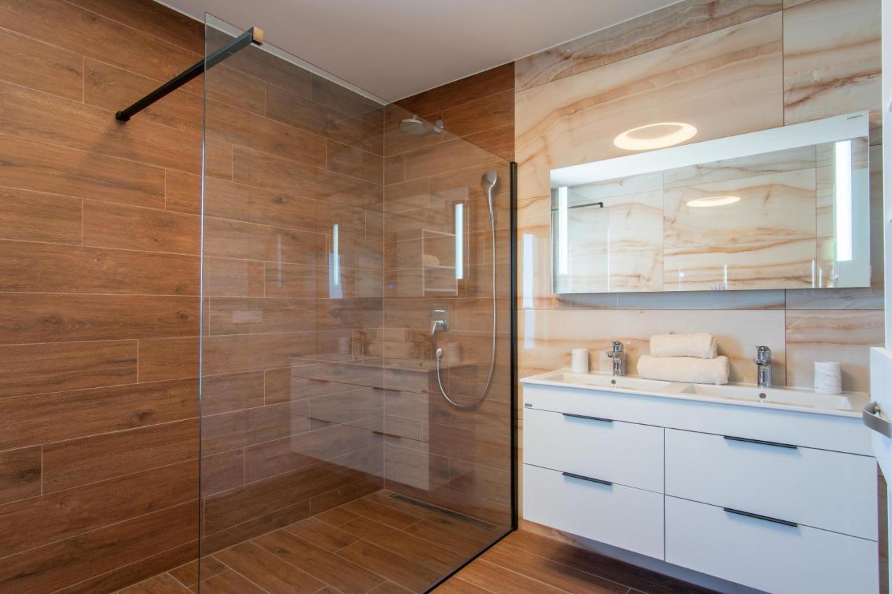 Apartments Mandre II Екстер'єр фото