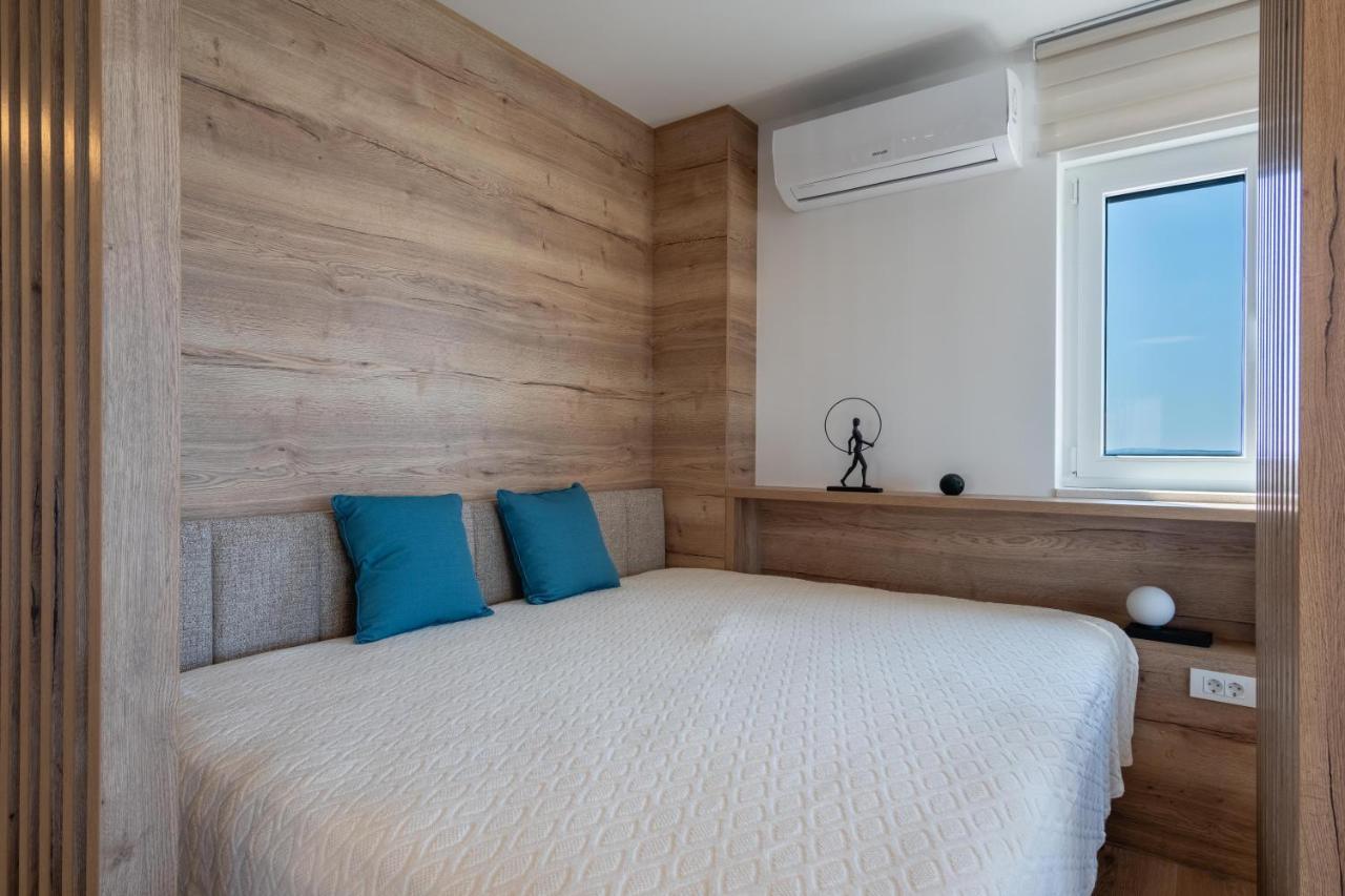 Apartments Mandre II Екстер'єр фото